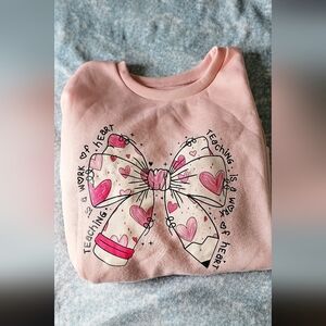 SHEIN Pink Heart and Bow Graphic Sweatshirt